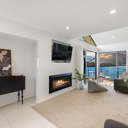 فيلا Luxury Away - Summit View كوينستاون المظهر الخارجي الصورة