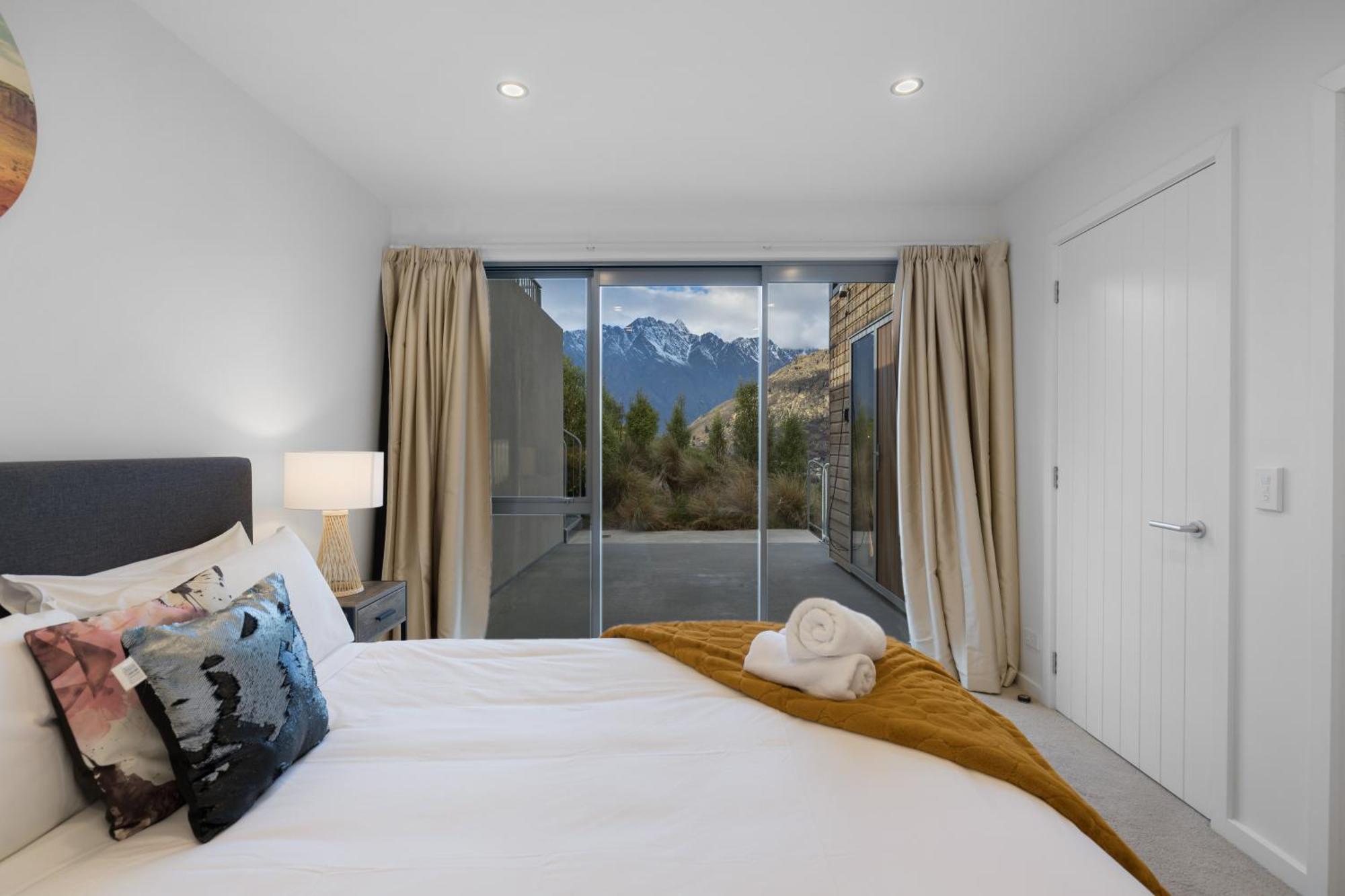 فيلا Luxury Away - Summit View كوينستاون المظهر الخارجي الصورة
